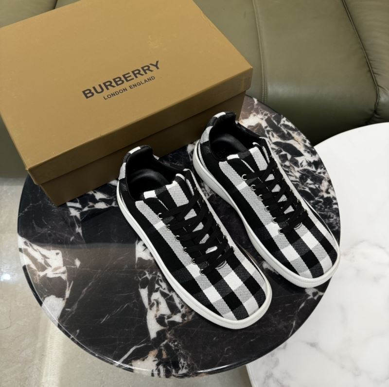 Burberry Low Shoes